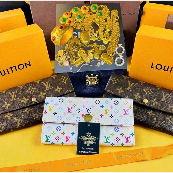 Louis Vuitton Accessories - Tiffany Necklace Bean Reserve for Jamie only